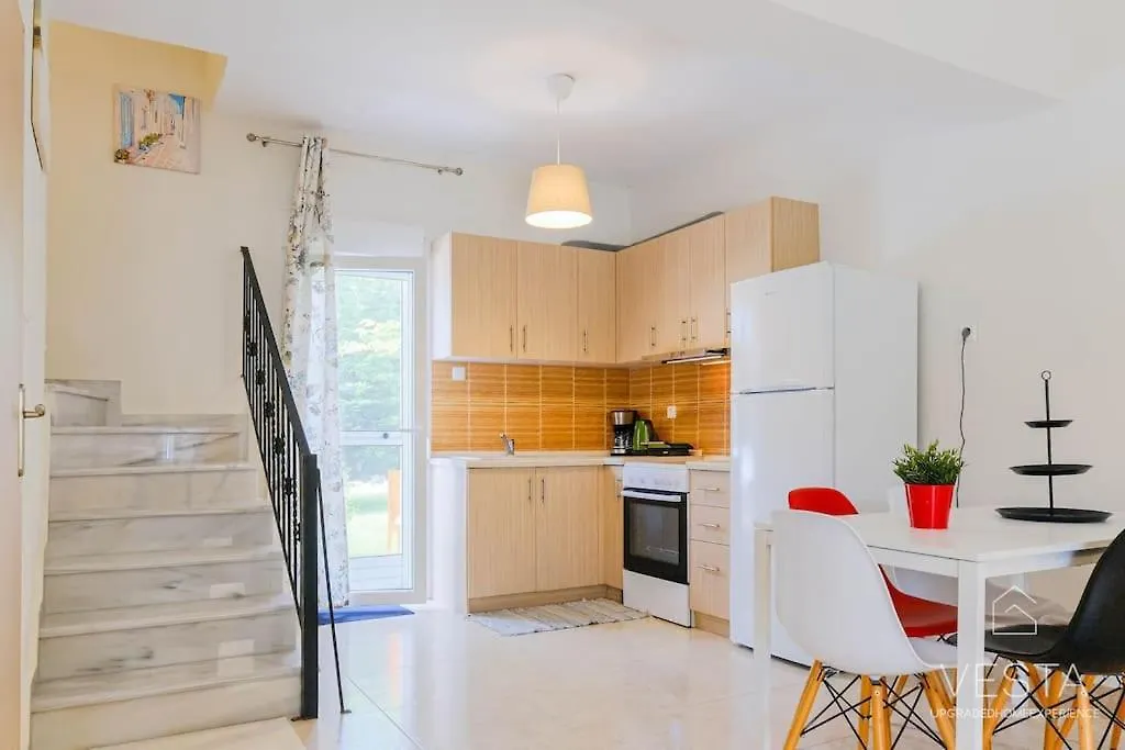 Selina 2-Bdrm Maisonette With Shared Garden, Sani Villa Sani  Sani (Chalkidiki)